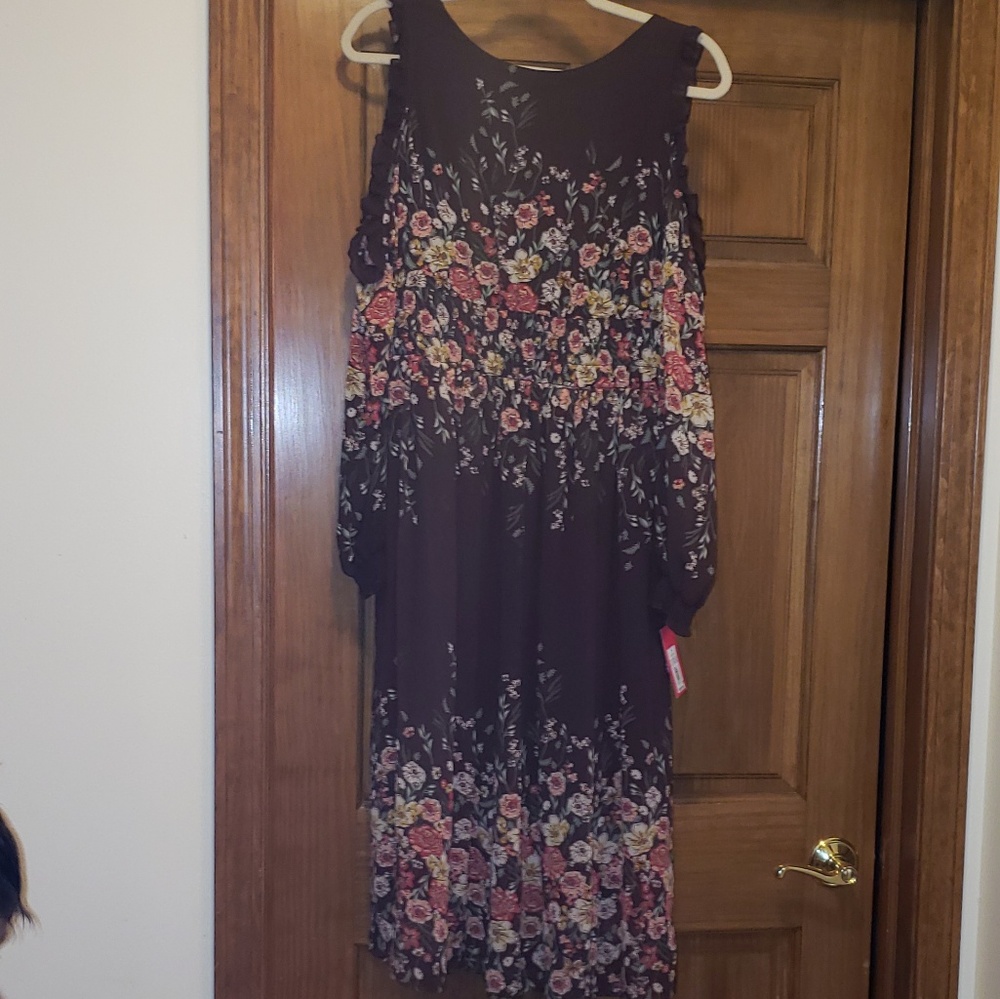 Open shoulder dress